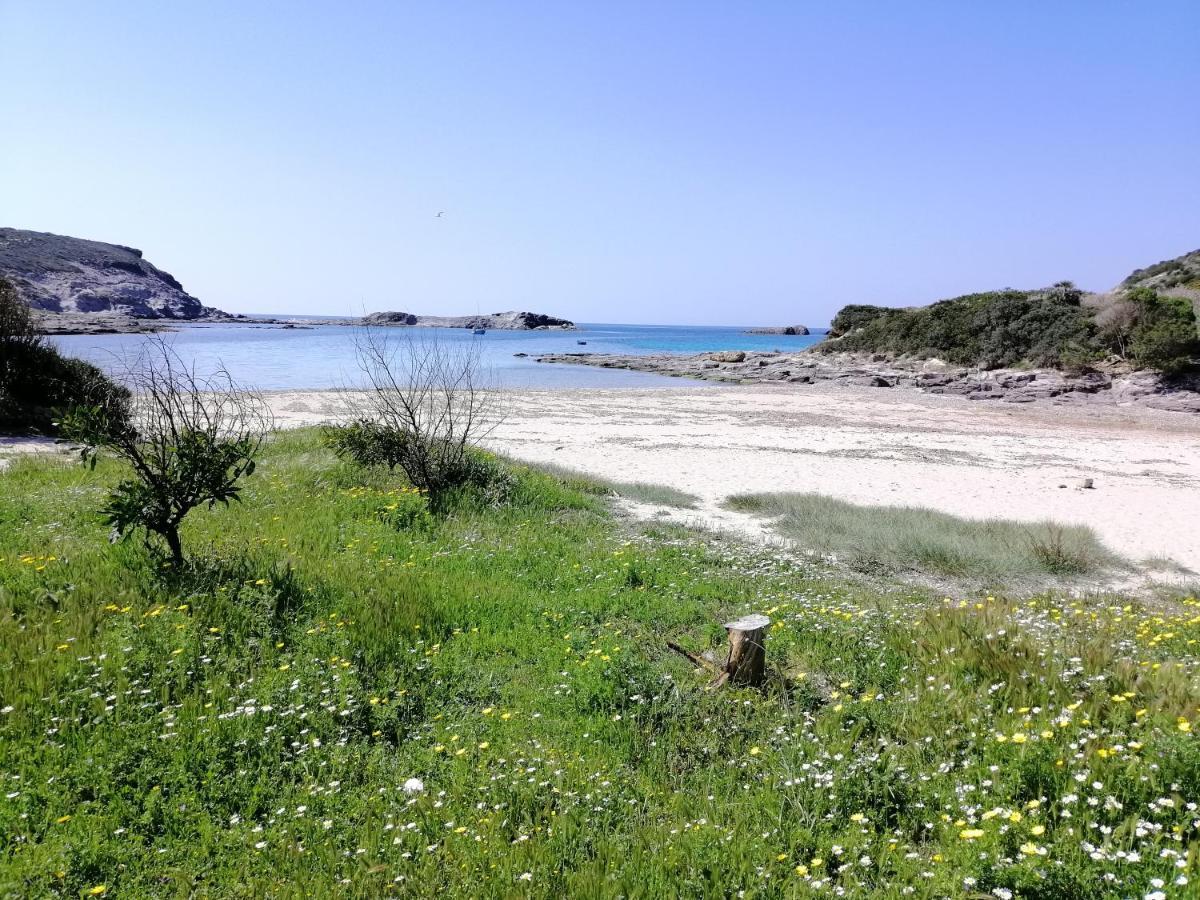 B&B Glamping Semaforo Capo Sperone SantʼAntìoco Eksteriør bilde